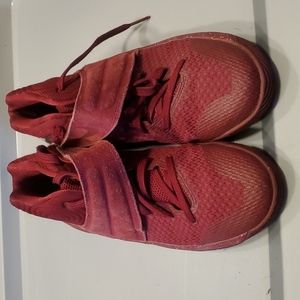 Kyrie 2 youth 5.5Y